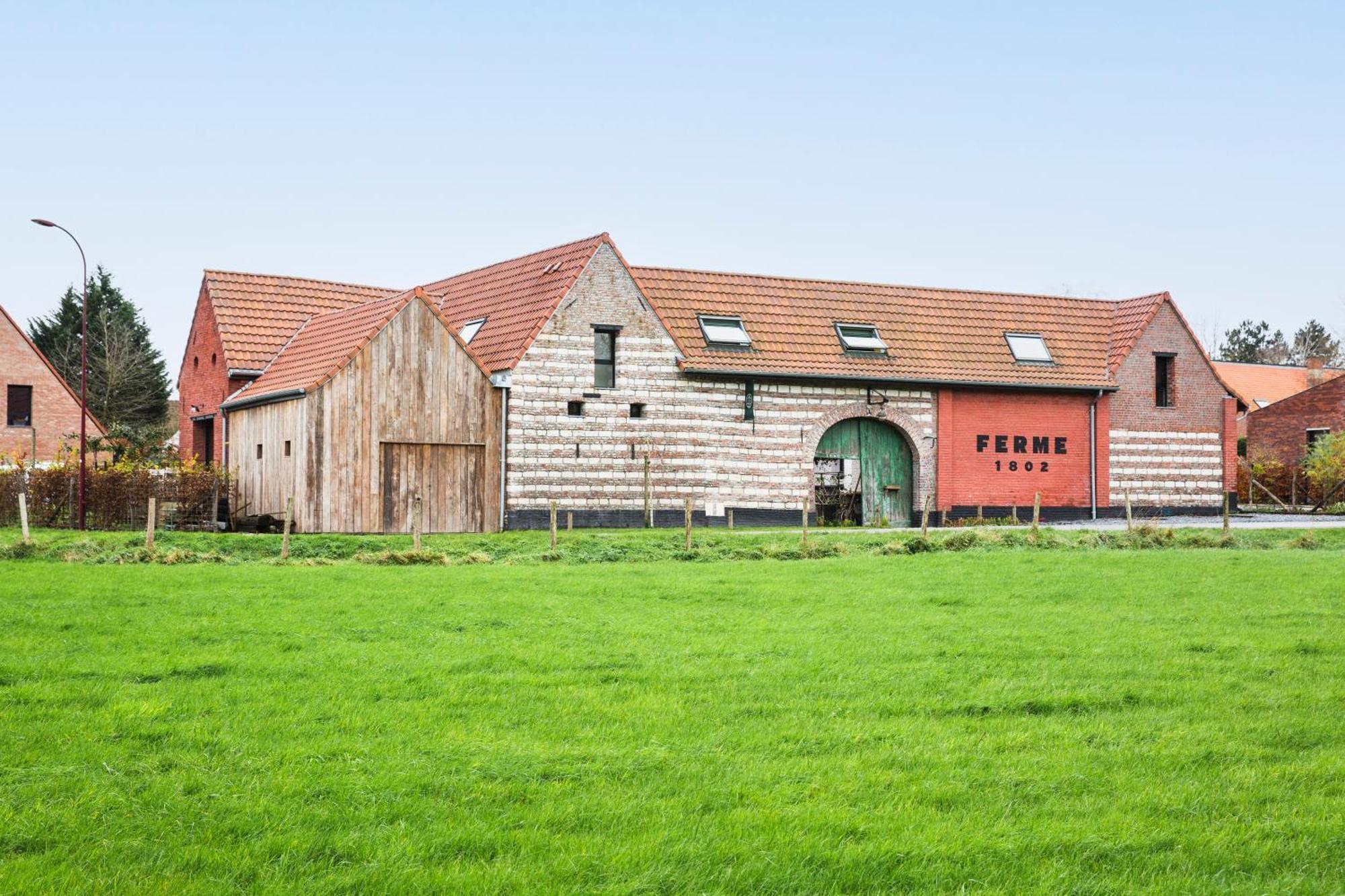 Apartment La Ferme 1802 *